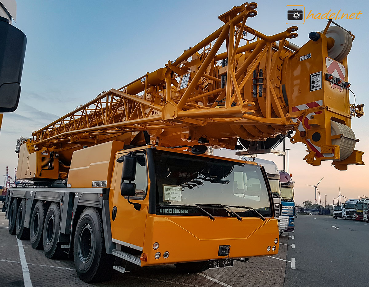 Liebherr LTM 1160-5.2 / SN: 068 798 on the way to the USA via Galveston>                 				 </div>
			<div class=