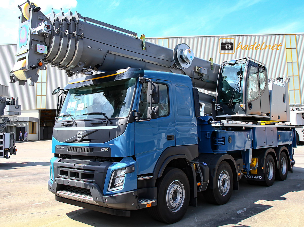 Volvo FMX with Liebherr LTF 1060-4.1 / SN: 076 067 for Sarens Belgium 