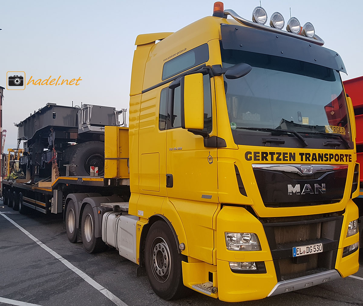 Liebherr LR 1500 / SN: 074 450 on the way to Tacoma (USA) delivered by Gertzen