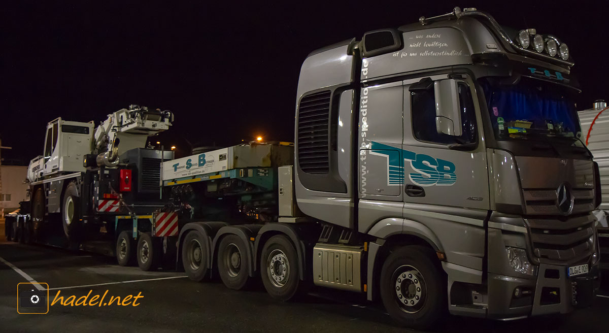 Mercedes-Benz Actros 4163 SLT from TSB with a Liebherr LRT 1100-2.1 / SN: 054 344 for Mexico