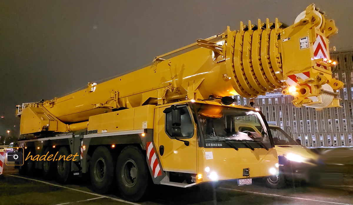 Liebherr LTM 1300-6.2 / SN: 093 188 mit Zielhafen Galveston (USA)